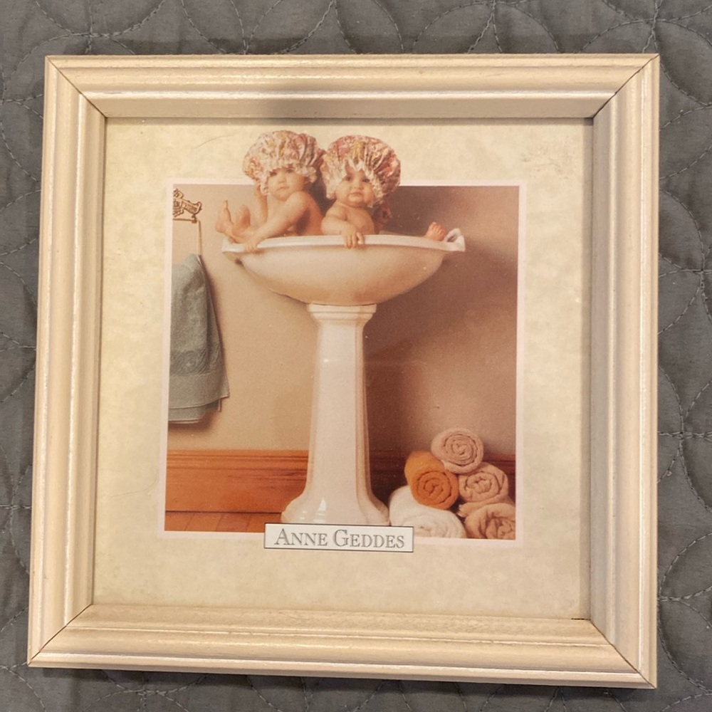 Picture from Anne Geddes